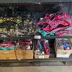 2x Inhoud stellingvak w.o. accessoires voor honden W.o. Sharon