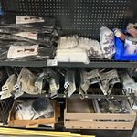 3x Inhoud stellingvak w.o. installatiematerialen W.o. Lionelo