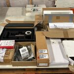 Partij badkameraccessoires w.o. wastafel W.o. fisher