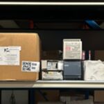 Partij schakelmateriaal, voedingen, installatiecomponenten, thermostat