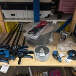 Partij bouwmarktmaterialen w.o. snelspanlijmklemmen W.o. HBM, Activa