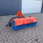 Hydraulisch Aangedreven Rolbezem, HAKO, FKM, Rood