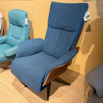 Relaxfauteuil, elektrisch verstelbaar, design blauw