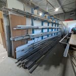 Draagarmstelling met inhoud