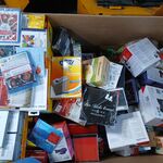 Ca. 354x Handelsgoederen en speelgoed, Guess, HP, Harry Potter