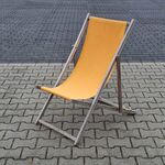 Ca. 63x houten strandstoel met gekleurde zitting | rood, oranje en gee