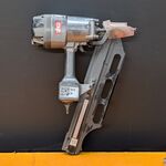 Pneumatische tacker met schuin magazijn Senco