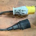 Adapterkabel met stekker, CEE naar contrastekker, geel/zwart