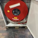 Brandslanghaspel in kast, Ajax, EN 671-1, rood/wit
