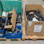 Partij divers installatiemateriaal