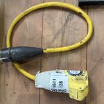 Adapterkabel met stekker, 230V naar CEE, geel/zwart