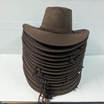 Ca. 18x Cowboy hoed vilt, bruin, 56 – 58
