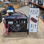 Professionele acculader en startbooster, HBM