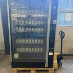 Gekoelde verkoopautomaat, SandenVendo, SVE DV9, zwart /donkerblauw /zi