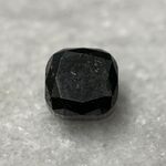 Diamant – 4.01 carat  zwarte natuurlijke diamant
