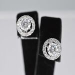 Witgouden diamanten entourage oorbellen van 1.50 carat