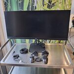 1x Beelscherm, inc. diverse toebehoren, Logitech, AOC