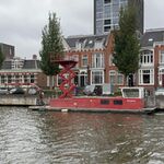 Dekschuit werkboot, Rusthoven, Rhodina met laadkraan en schaarhoogwerk