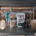 Diverse gedroogde poeders & capsules, O.a. Vitanics, Four Sigmatic
