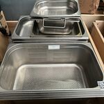 14x RVS geperforeerde Gastronoom-bakken