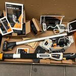 Compacte kettingzaag met diverse accessoires w.o. laders, verlengsteel