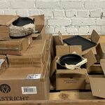 132x Horeca- en serviesgoed Maastricht Porselein