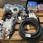 Partij installatiemateriaal w.o. diverse kabels, stopcontacten W.o. Ar
