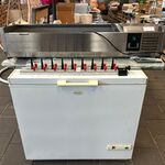 3x Horeca artikelen w.o. diepvrieskist, opzetkoelvitrine W.o. Frigidai