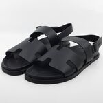 Paar sandalen, maat 45, Hermès, FR231695ZH 45 2211