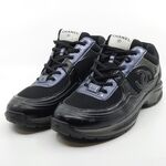 Paar sneakers, maat 45, Chanel, L G45078