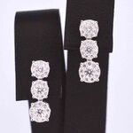 Oorhangers met drie chatons van diamanten