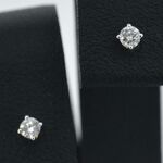 Gouden oorbellen met diamant