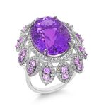 Ring met een grote ovaal geslepen amethist, witte diamanten en roze to