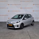 Personenauto, Toyota, Yaris, 1.5 Full Hybrid Aspiration, 2012