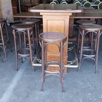 Bar table with 6x bar stool
