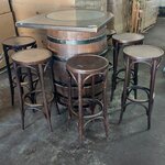 Bar table with 6x bar stool