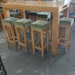 Bar table with 8x bar stool