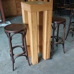 Bar table with 2x stool