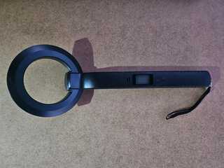Metaaldetector, Hand detector