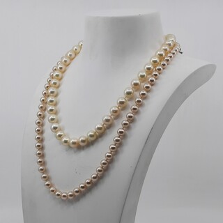 1x Imitatie parel collier en 1x cultivé parel collier