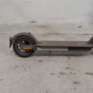 Elektrische step, Mi, 1S