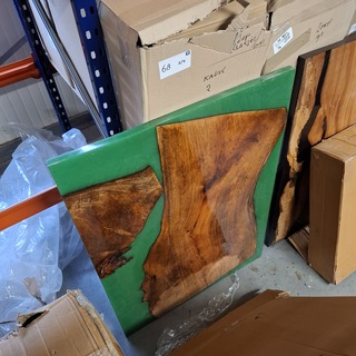 Epoxy tafel 101x75cm, 2025