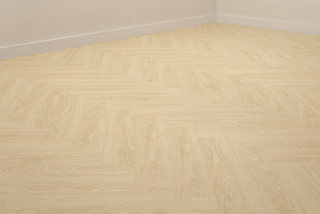 Visgraat Click PVC – 61,09 m2, Floer, Kingbeek Creme