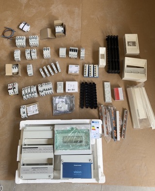 Elektrisch installatie materiaal, Hager, Siemens, ABB, KGT 500 profili