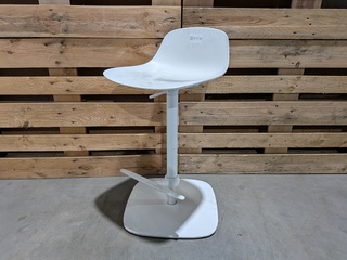 (NS materiaal) 4x Diverse kruk, FP Collection & Aeris