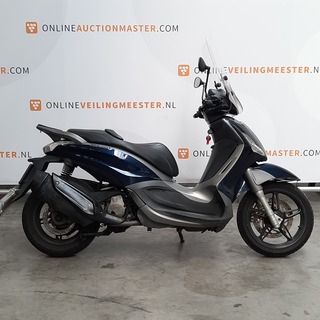 Motorscooter, Piaggio, 350 Beverly Sport, 2015