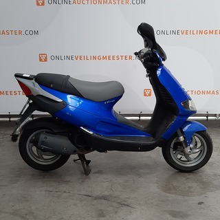 Motorscooter, Piaggio, 125 Skipper ST SKR, 2000