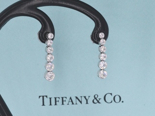 Tiffany & Co – Platina Jazz Tiffany & Co druppel oorbellen