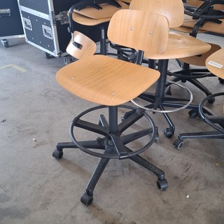 Ca. 12x  Vintage Laboratorium kruk | Verrijdbaar