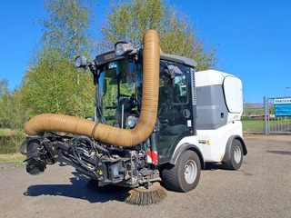 Veeg-/zuigmachine, Kärcher, MC 130 Plus, 2019
